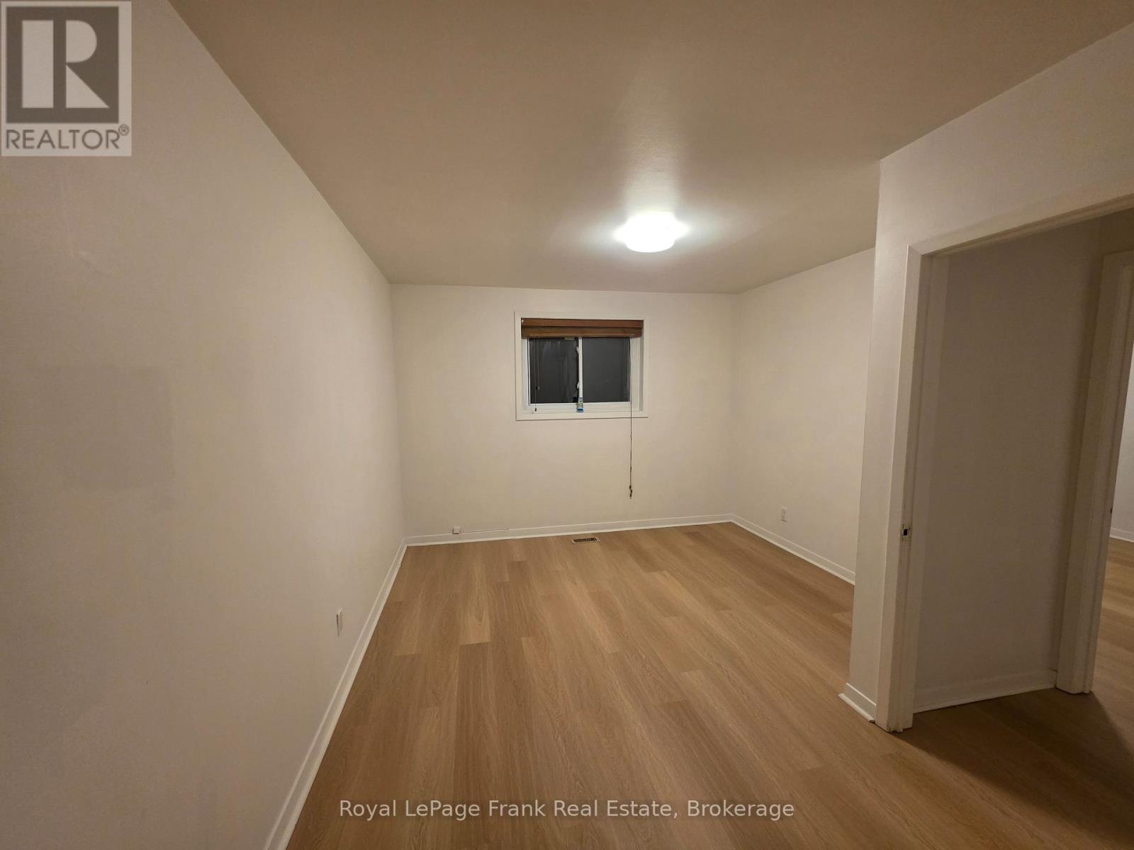 House – 813 ZATOR AVENUE, Pickering – photo 2