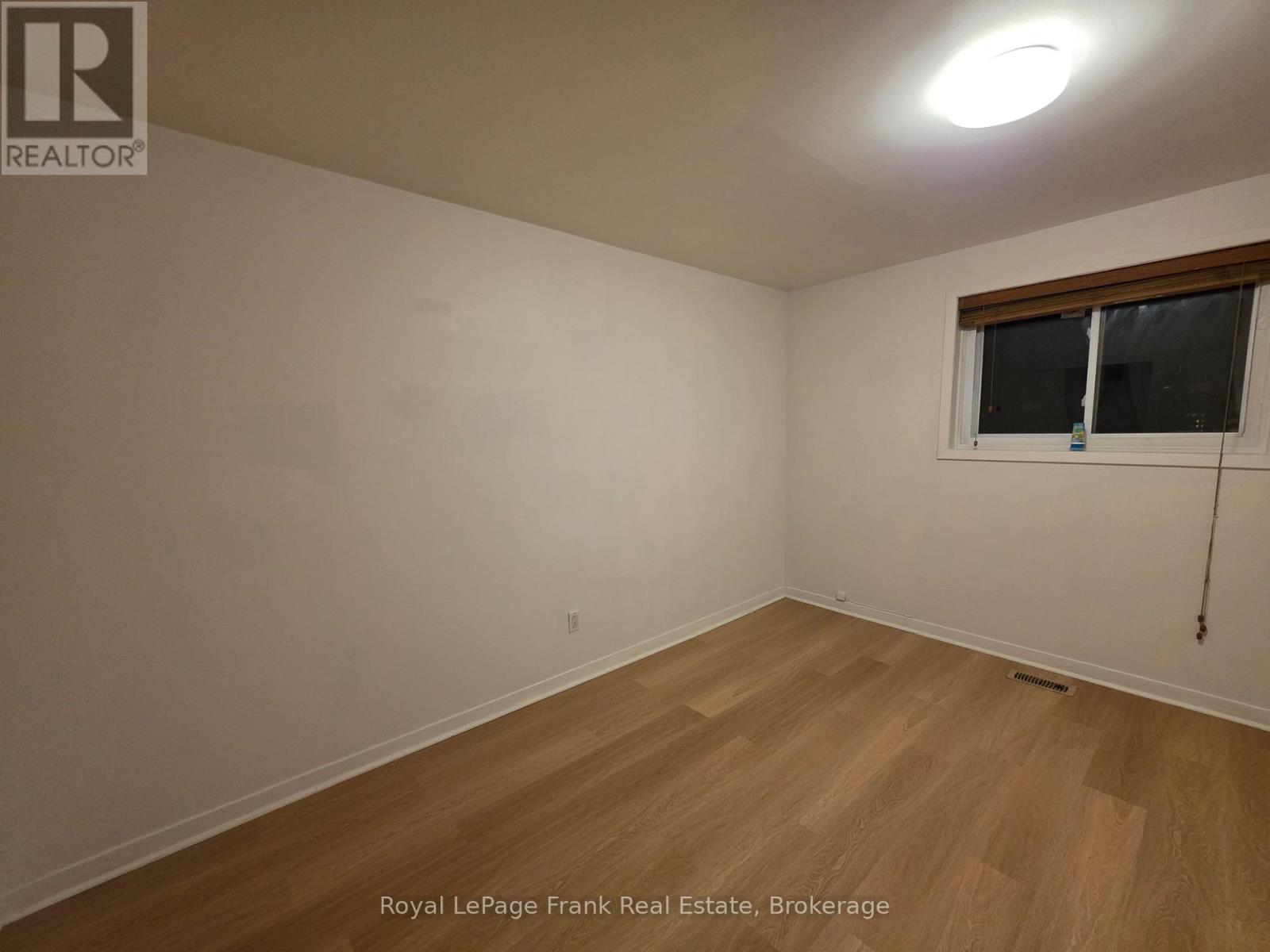 House – 813 ZATOR AVENUE, Pickering – photo 5