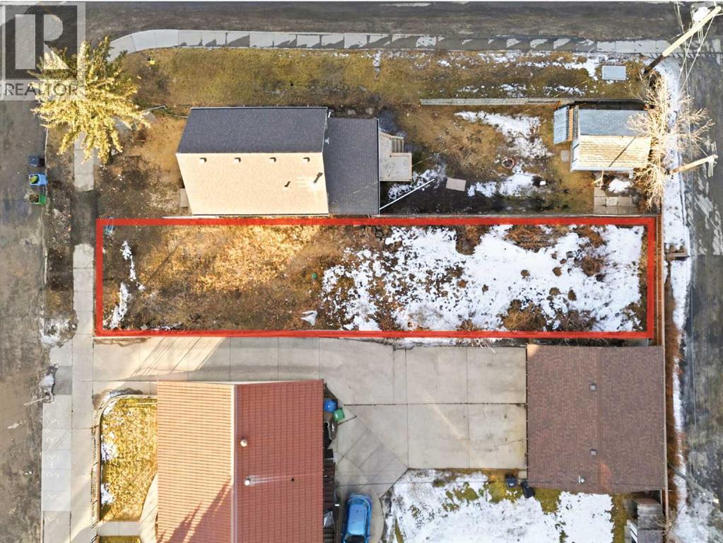 Property for Sale in 68 7 Street NE|Calgary, Alberta T2E4B7 3