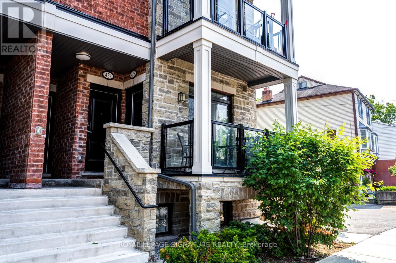 Row / Townhouse – 426 - 201 PINE GROVE RD PINE, Vaughan – photo 3