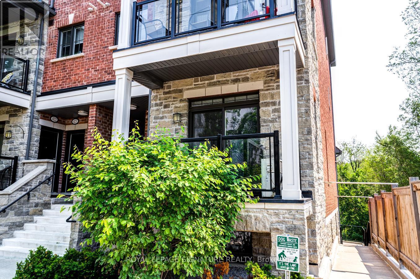 Row / Townhouse – 426 - 201 PINE GROVE RD PINE, Vaughan – photo 4