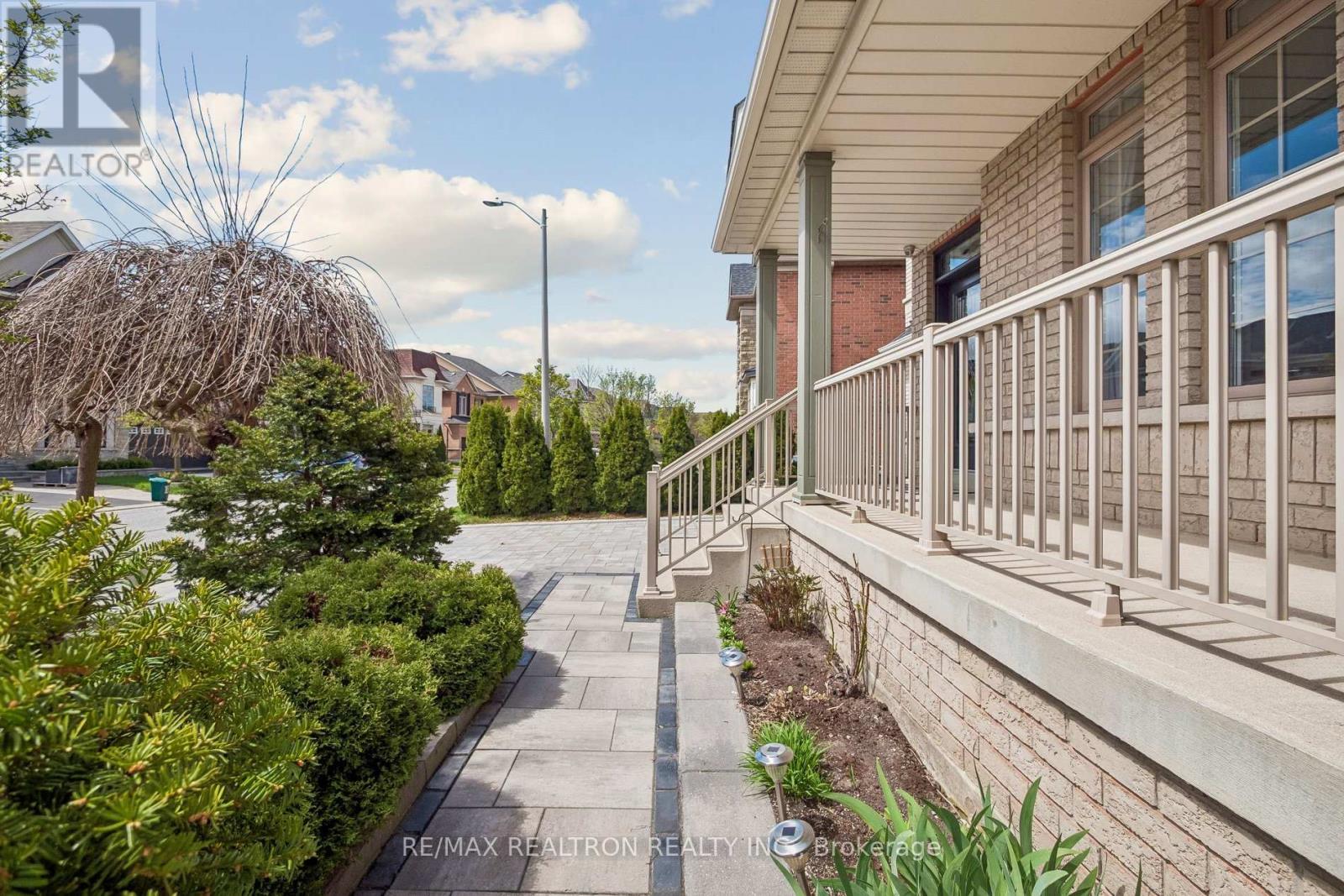 House – 146 SEABREEZE AVENUE, Vaughan – photo 5