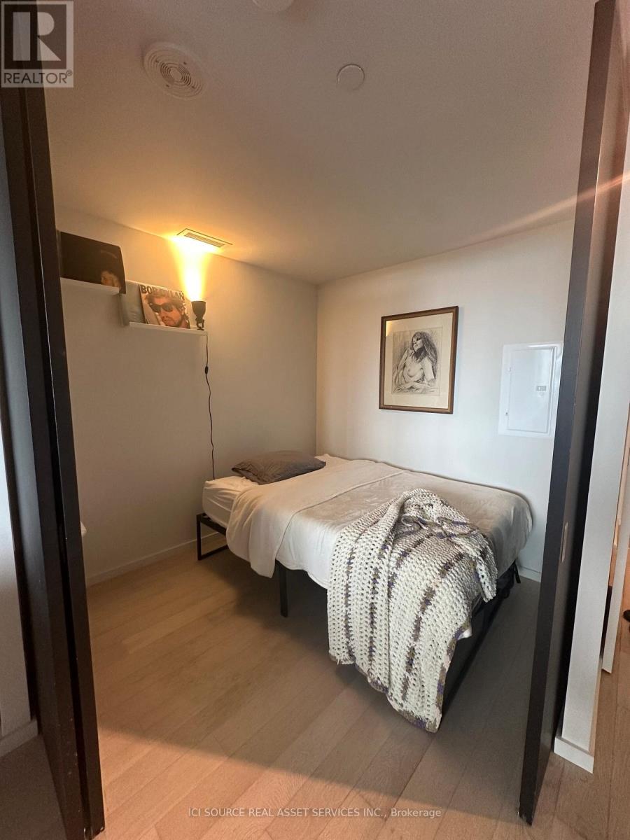Apartment – 912 - 21 LAWREN HARRIS SQUARE, Toronto – photo 4
