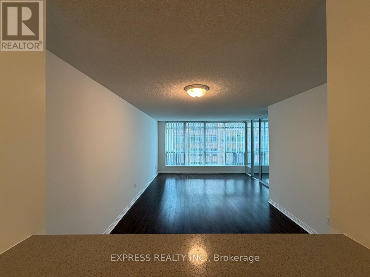 Apartment – 903 - 942 YONGE STREET, Toronto – photo 4