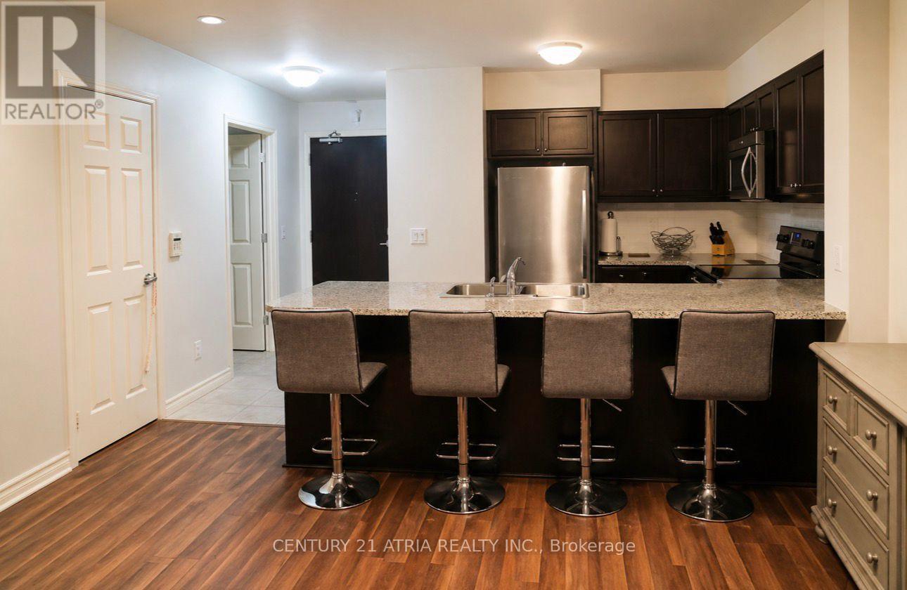 Apartment – PH12 - 19 GRAND TRUNK CRESCENT, Toronto – photo 4