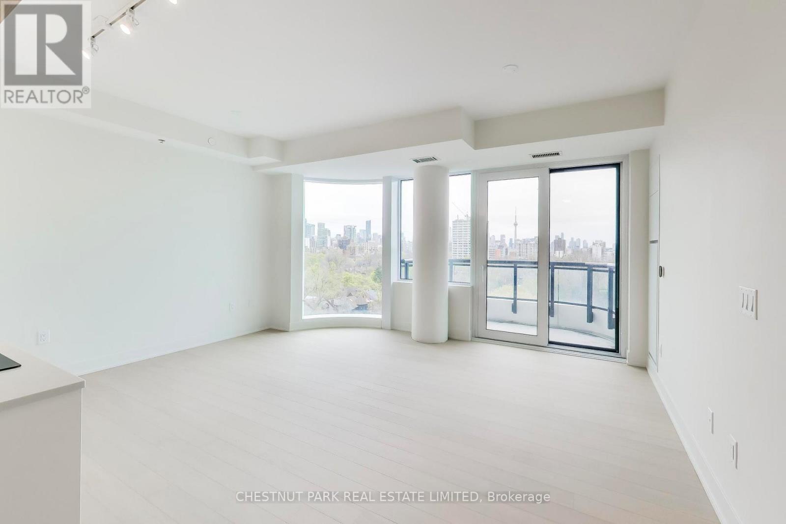 Apartment – 901 - 328 DUPONT STREET, Toronto – photo 4