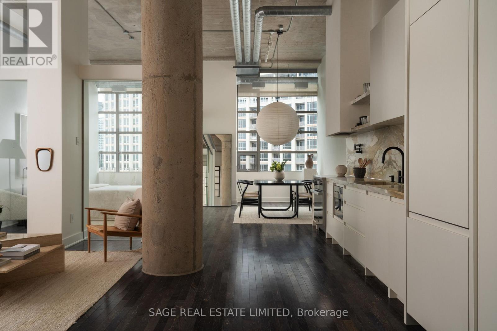 Apartment – 318 - 637 LAKE SHORE BOULEVARD W, Toronto – photo 2