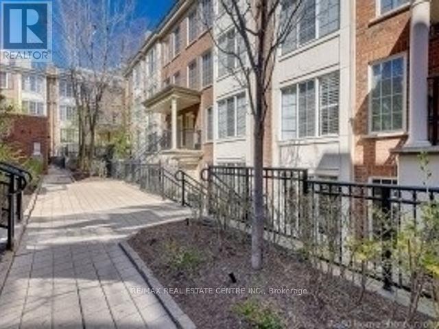 Row / Townhouse – 1214 - 5 EVERSON DRIVE, Toronto – photo 5