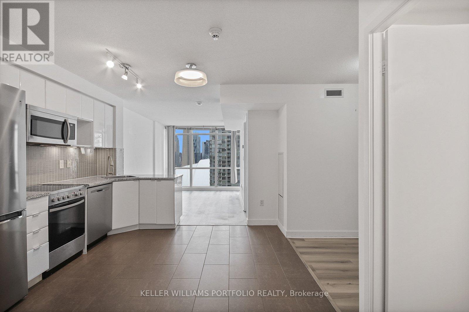 Apartment – 3907 - 15 FORT YORK BOULEVARD, Toronto – photo 2
