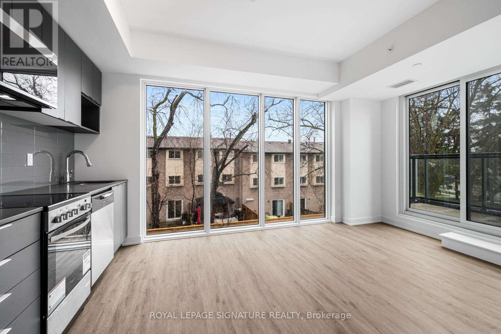 Apartment – 211 - 4569 KINGSTON ROAD, Toronto – photo 5