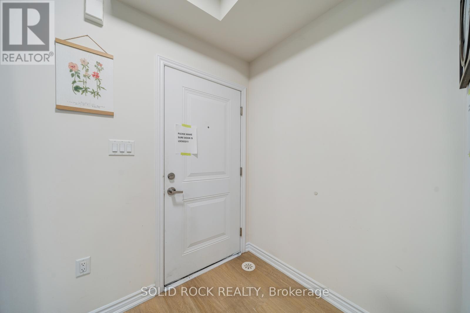 Row / Townhouse – 17 - 480 BERESFORD PATH, Oshawa – photo 4