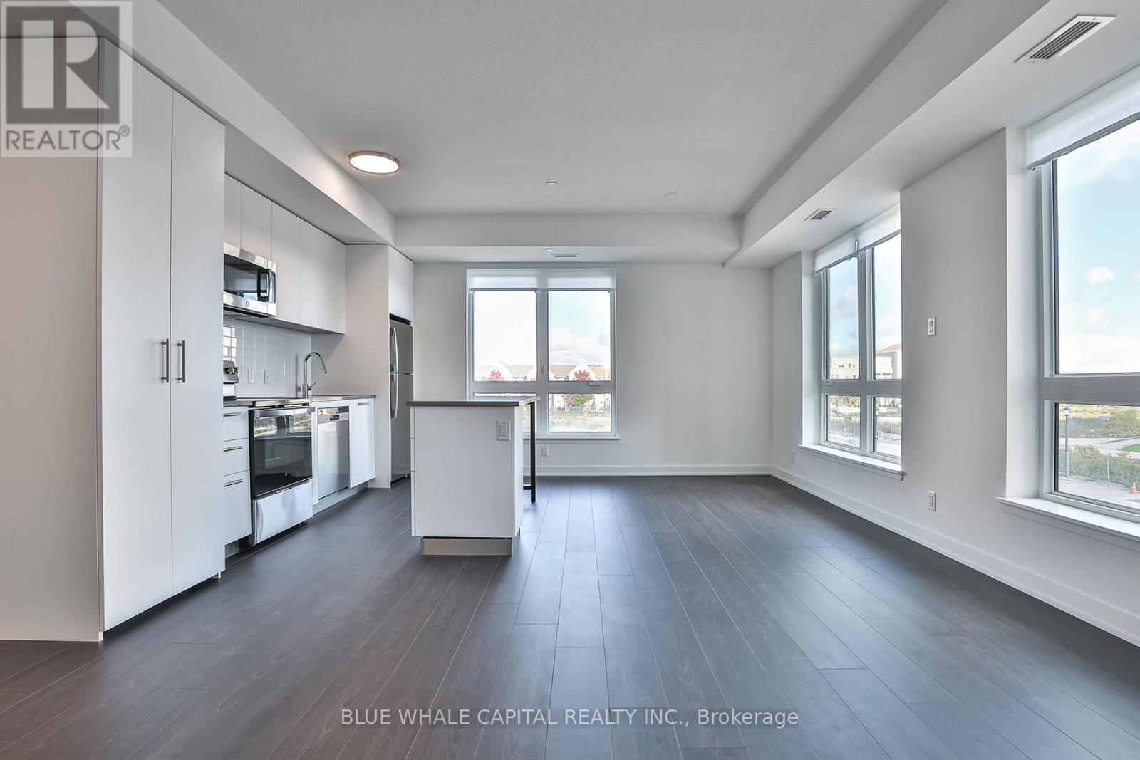Apartment – 245 - 101 CATHEDRAL HIGH STREET, Markham – photo 1