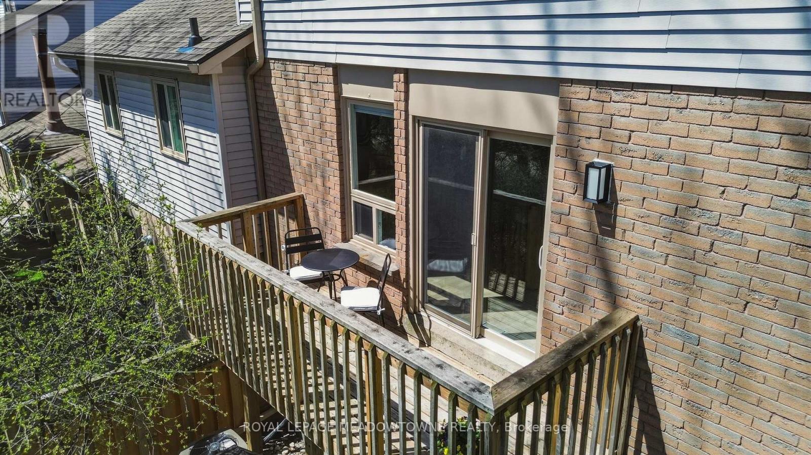 Row / Townhouse – 37 - 2272 MOWAT AVENUE, Oakville – photo 4