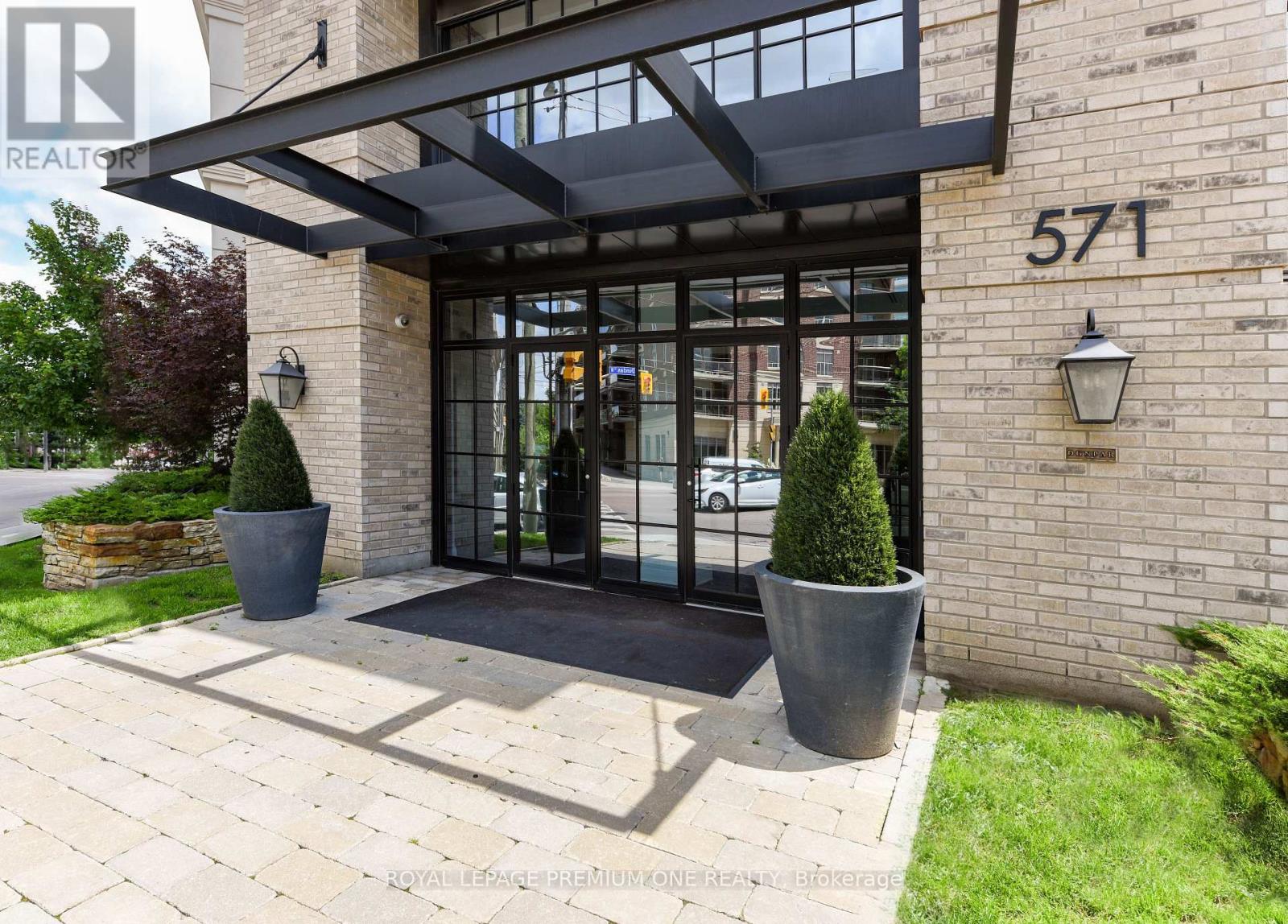 Apartment – 514 - 571 PRINCE EDWARD DRIVE N, Toronto – photo 2