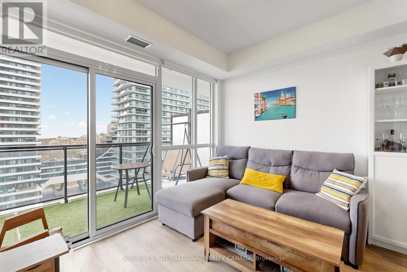 Apartment – 1201 - 65 ANNIE CRAIG DRIVE, Toronto – photo 5