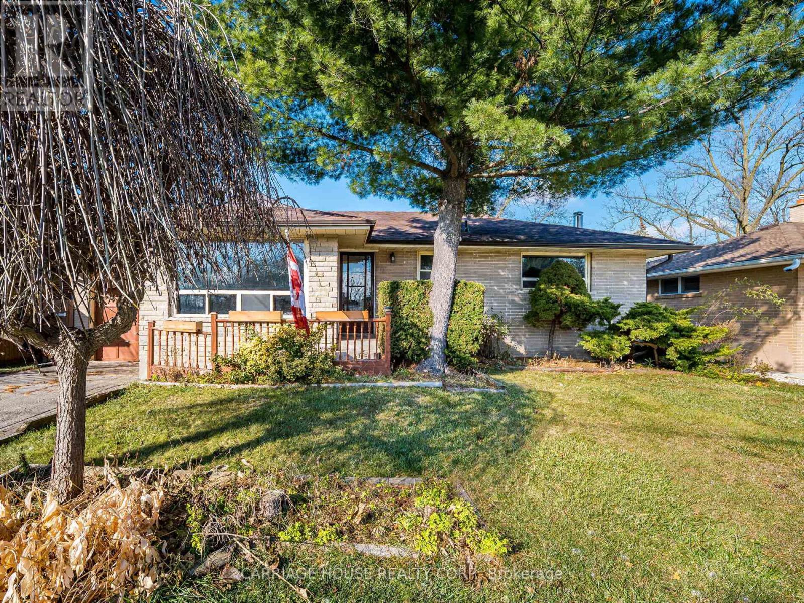 House – 72 REXWAY DRIVE, Halton Hills – photo 2