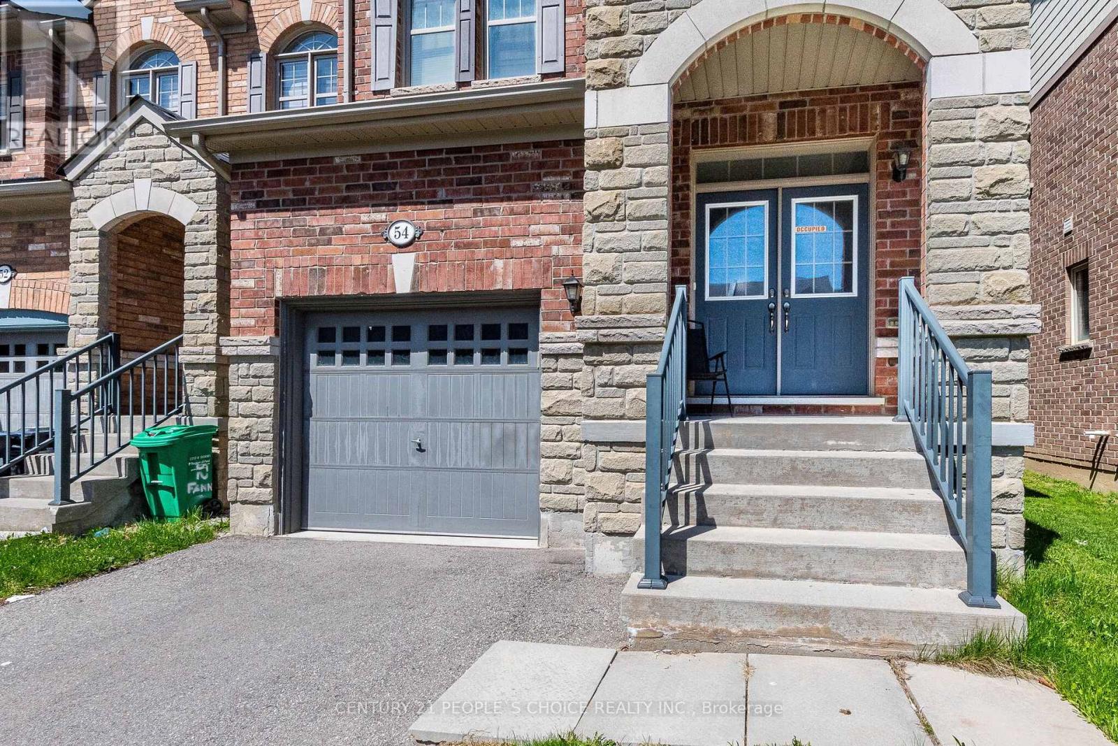 Row / Townhouse – 54 FANN DRIVE, Brampton – photo 4