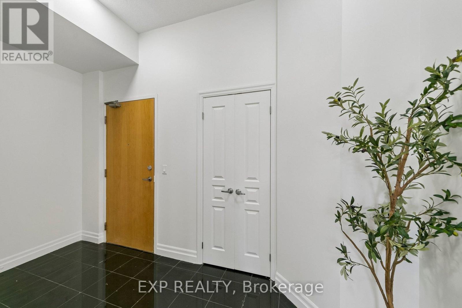 Apartment – 3305 - 3939 DUKE OF YORK BOULEVARD, Mississauga – photo 4