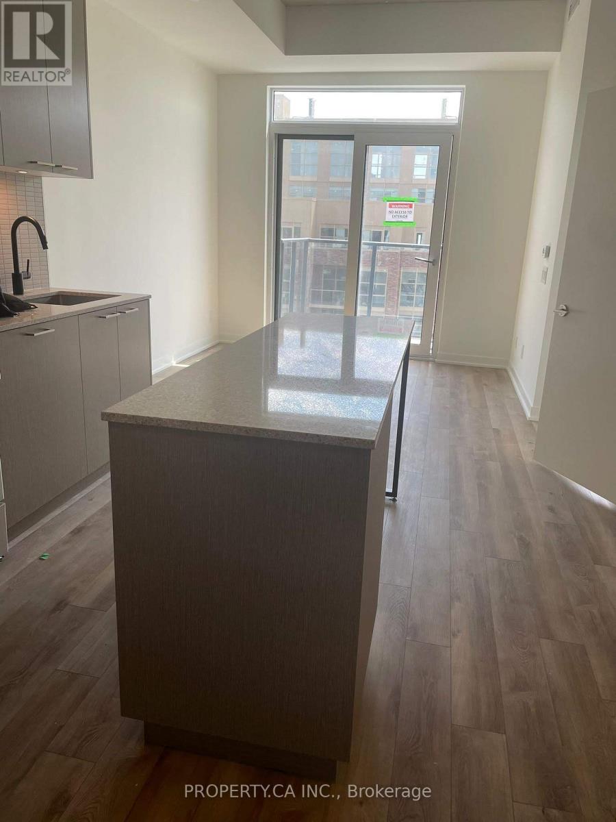 Apartment – 1005 - 1808 ST. CLAIR AVENUE W, Toronto – photo 3