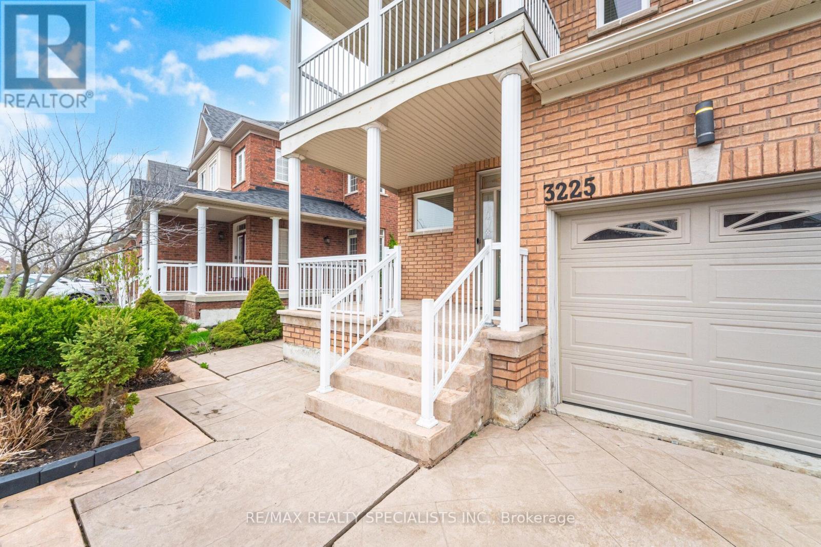 House – 3225 ESCADA DRIVE, Mississauga – photo 2