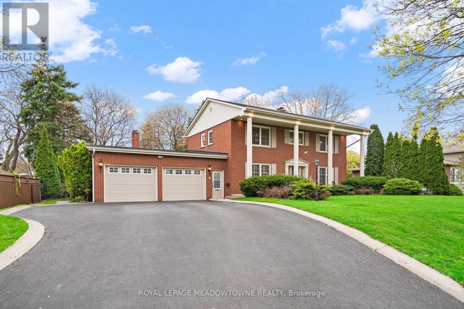 House – 415 HIGHSIDE DRIVE, Milton – photo 1