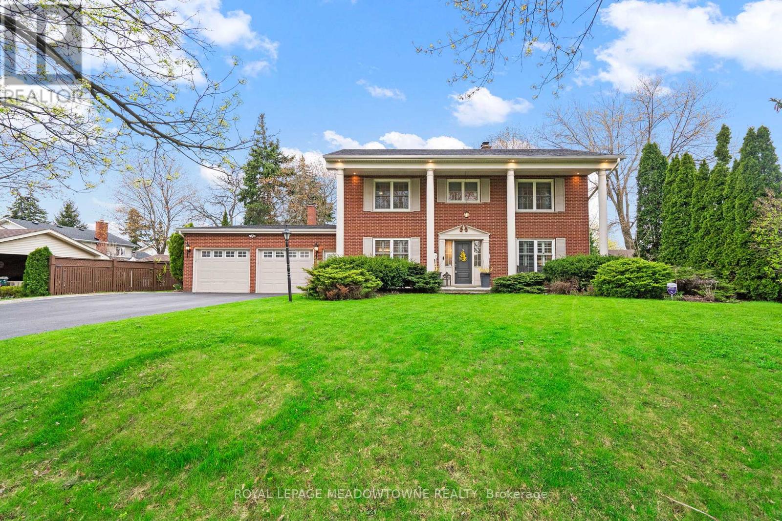 House – 415 HIGHSIDE DRIVE, Milton – photo 3