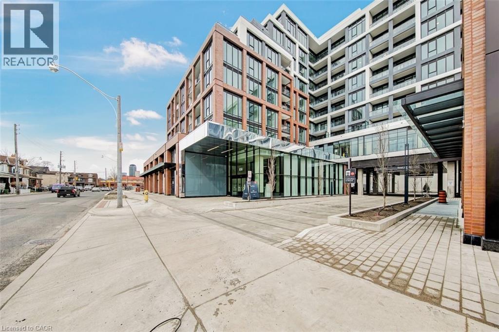 Apartment – 858 DUPONT Street, Toronto – photo 2