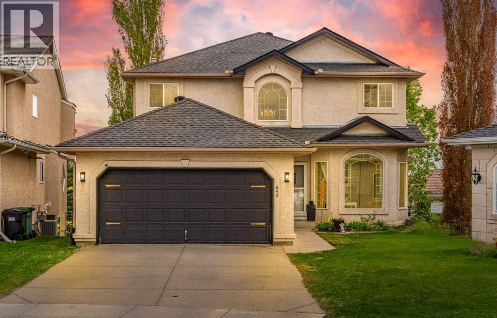 House for Sale in 648 Scimitar Bay NW|Calgary, Alberta T3L2B2
