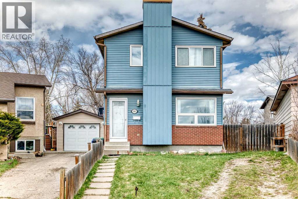 House for Sale in 365 Whitlock Way NE|Calgary, Alberta T1Y5C9