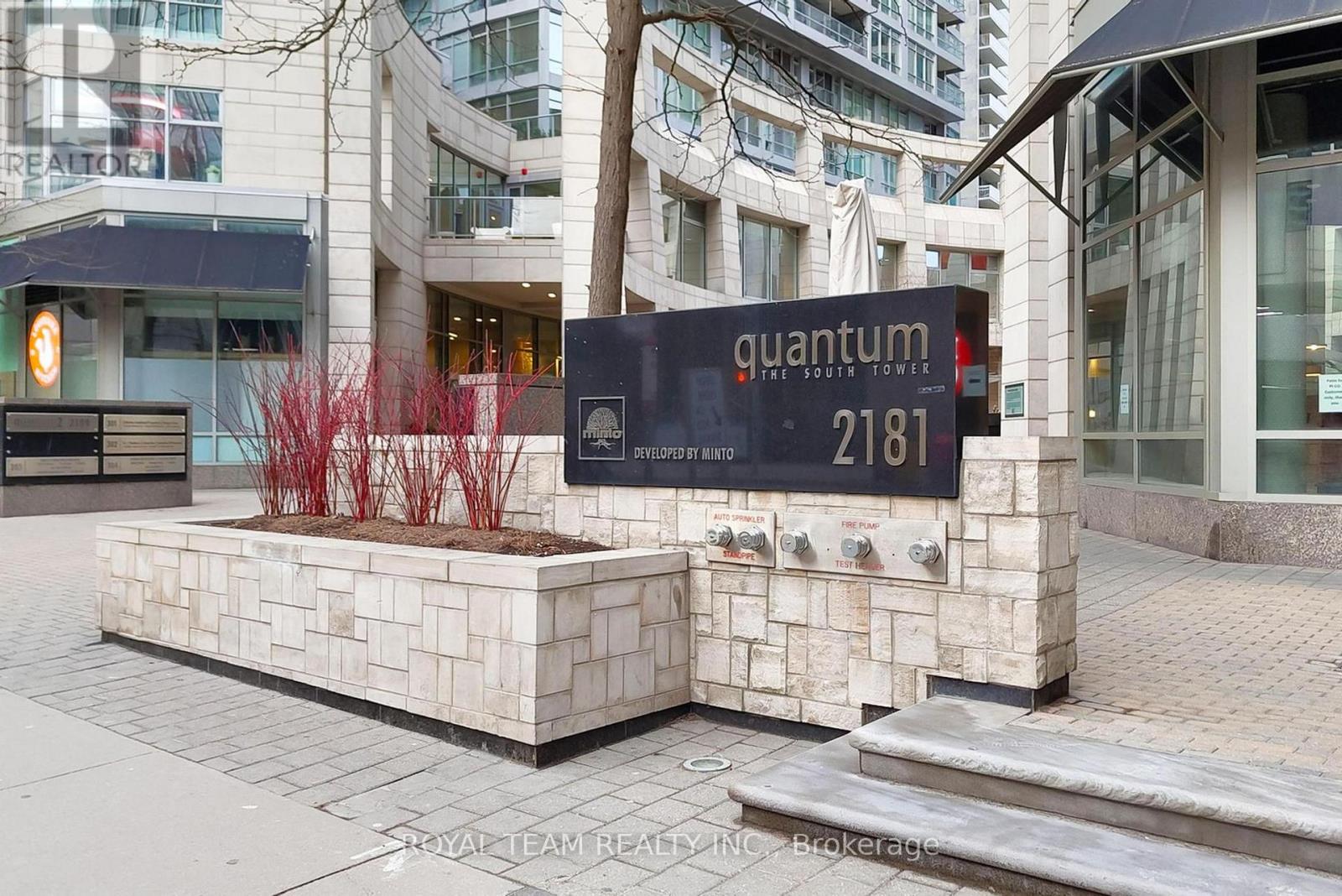 Apartment – 2312 - 2181 YONGE STREET, Toronto – photo 2