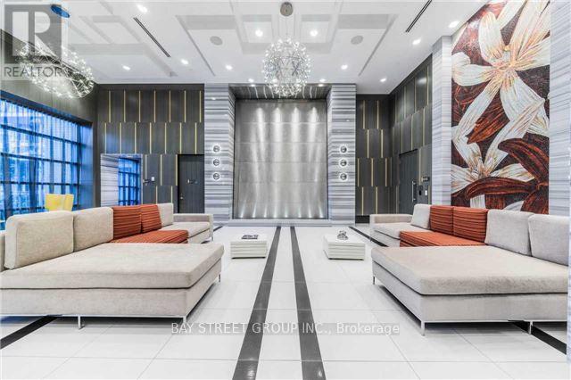 Apartment – 1705 - 55 ANN O'REILLY ROAD, Toronto – photo 3