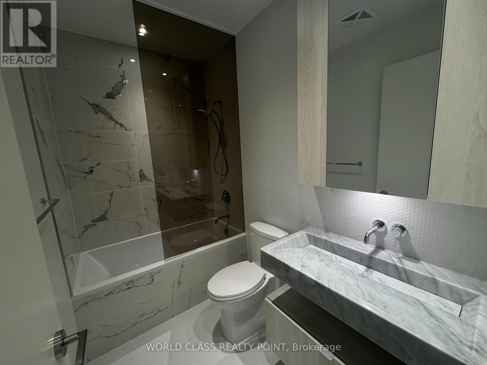 Apartment – 4705 - 11 YORKVILLE AVENUE, Toronto – photo 4