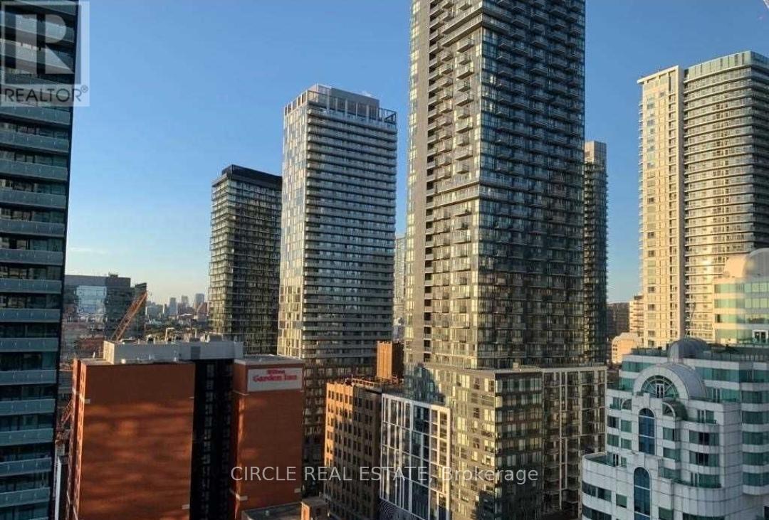 Apartment – 1908 - 375 KING STREET, Toronto – photo 2
