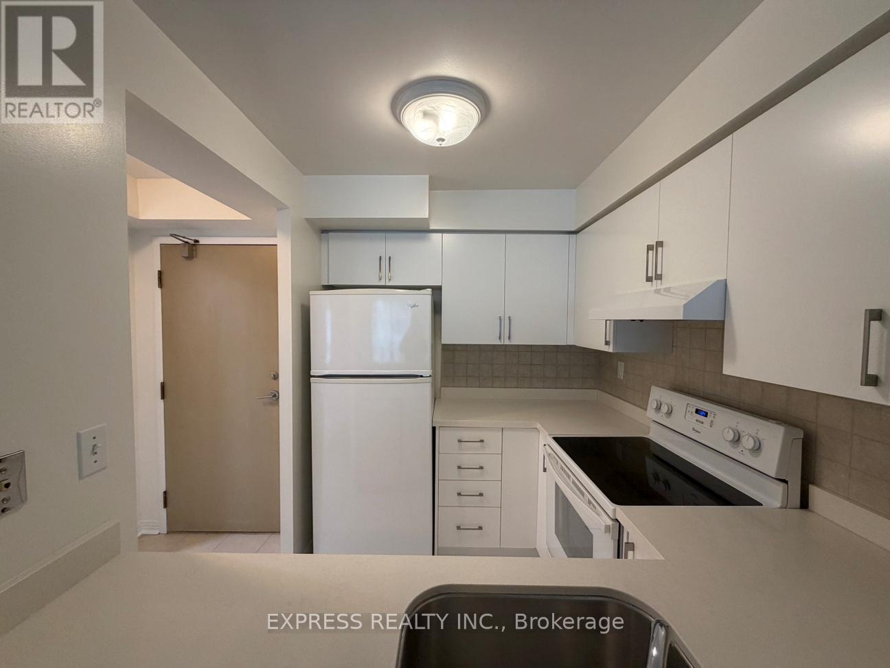 Apartment – 320 - 942 YONGE STREET, Toronto – photo 3