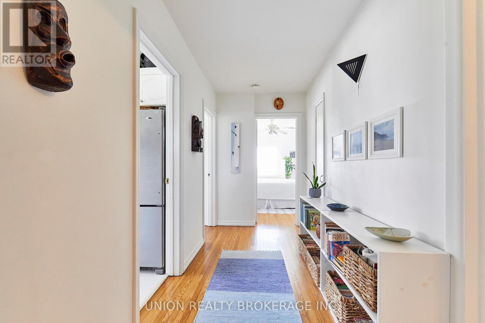 Apartment – 8 - 2378 QUEEN STREET E, Toronto – photo 3