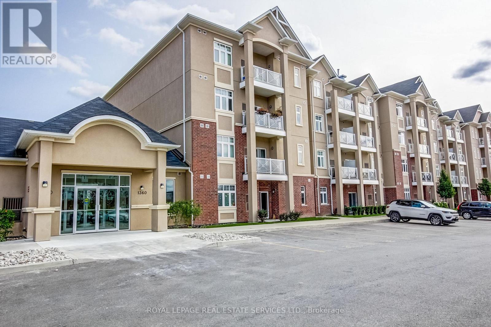 Apartment – 211 - 1360 COSTIGAN ROAD, Milton – photo 2