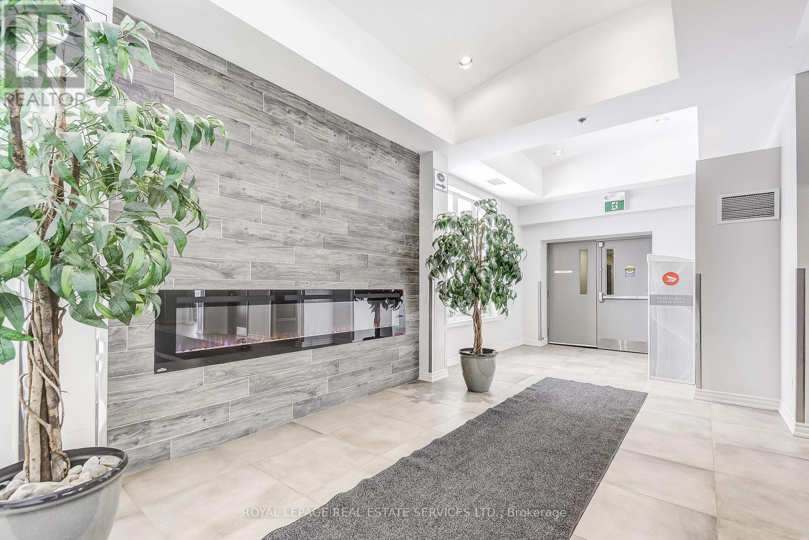 Apartment – 211 - 1360 COSTIGAN ROAD, Milton – photo 5