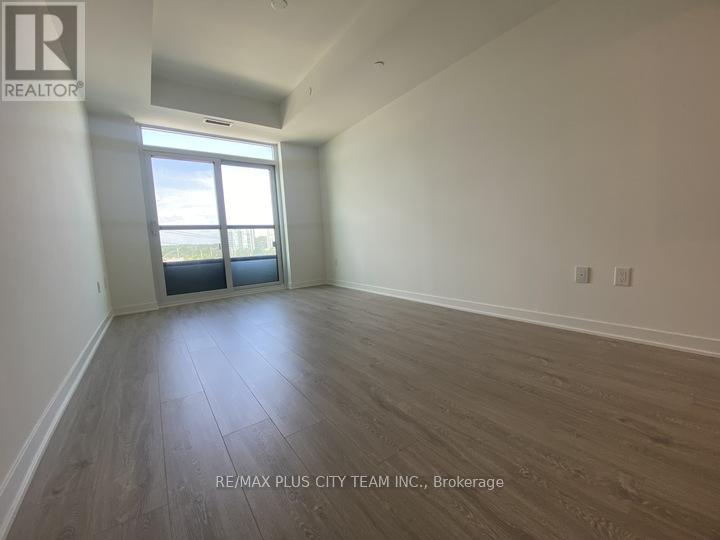 Apartment – 610 - 2495 EGLINTON AVENUE W, Mississauga – photo 3