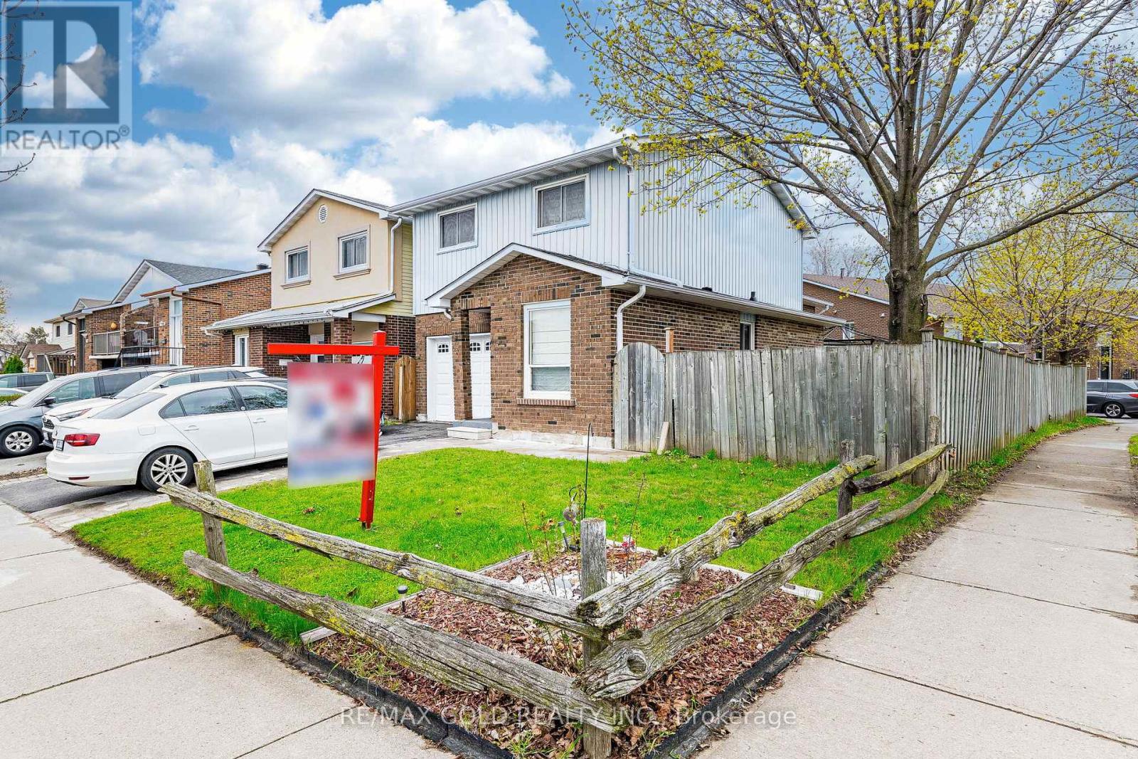 House – 41 SIMMONS BOULEVARD, Brampton – photo 4