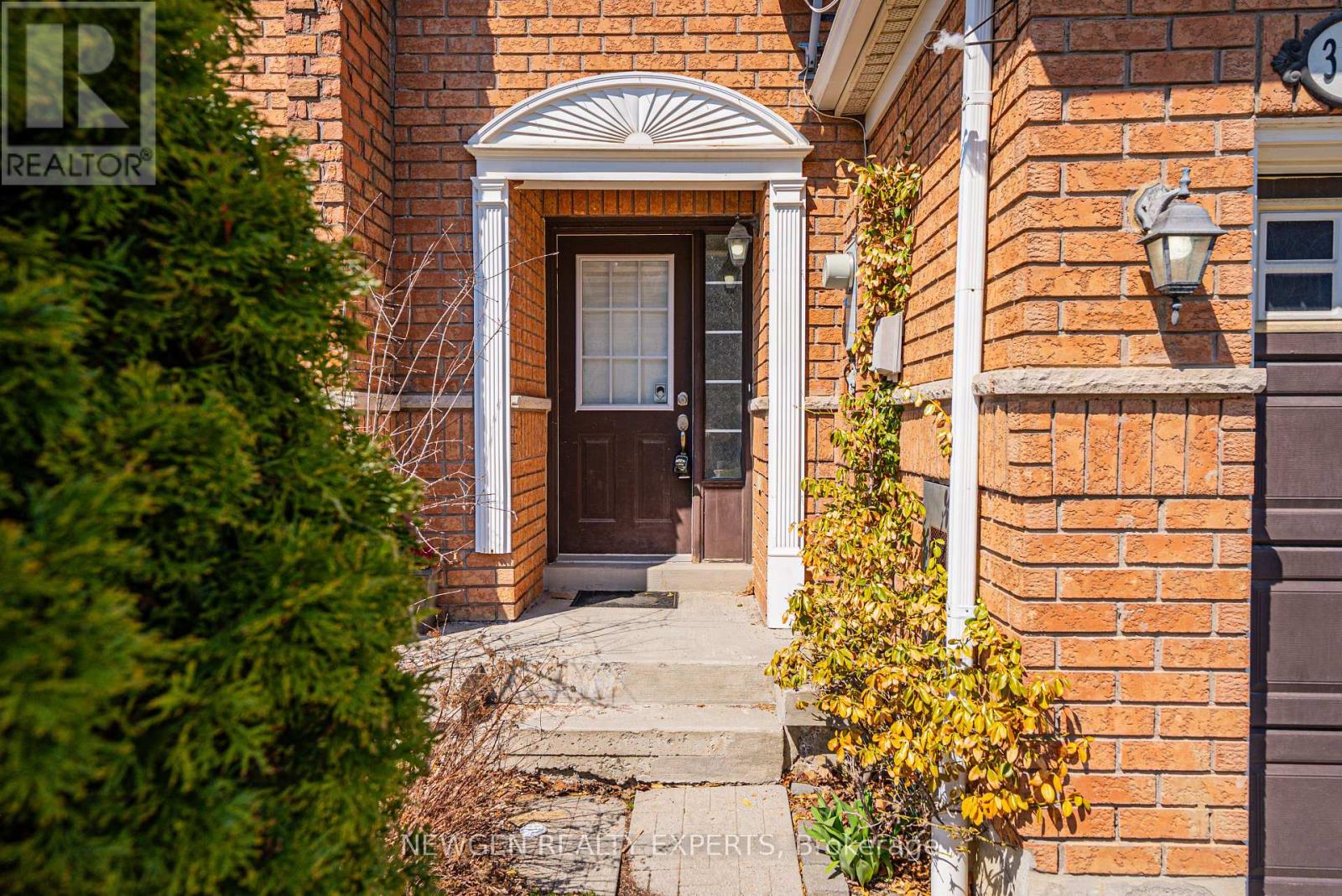 Row / Townhouse – 3409 SOUTHWICK STREET, Mississauga – photo 5