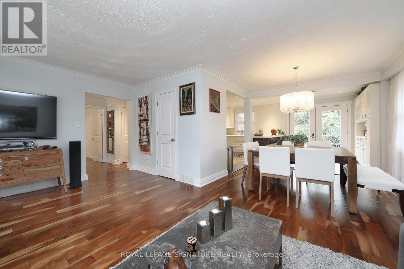 House – 3 KEYWELL COURT, Toronto – photo 4