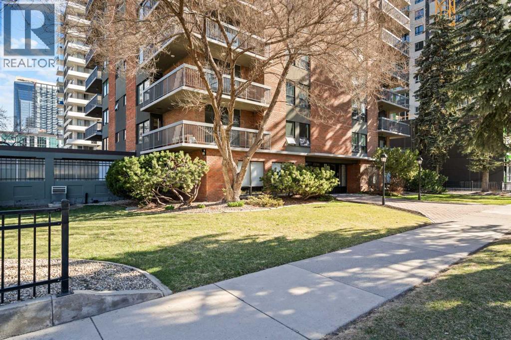 Apartment for Sale in 1440, 540 14 Avenue SW|Calgary, Alberta T2R0M6