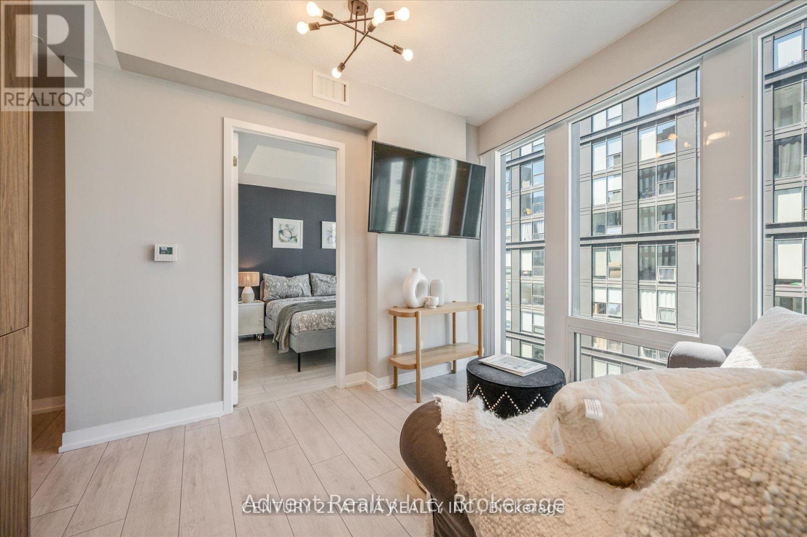 Apartment – 2711 - 60 SHUTER STREET, Toronto – photo 5
