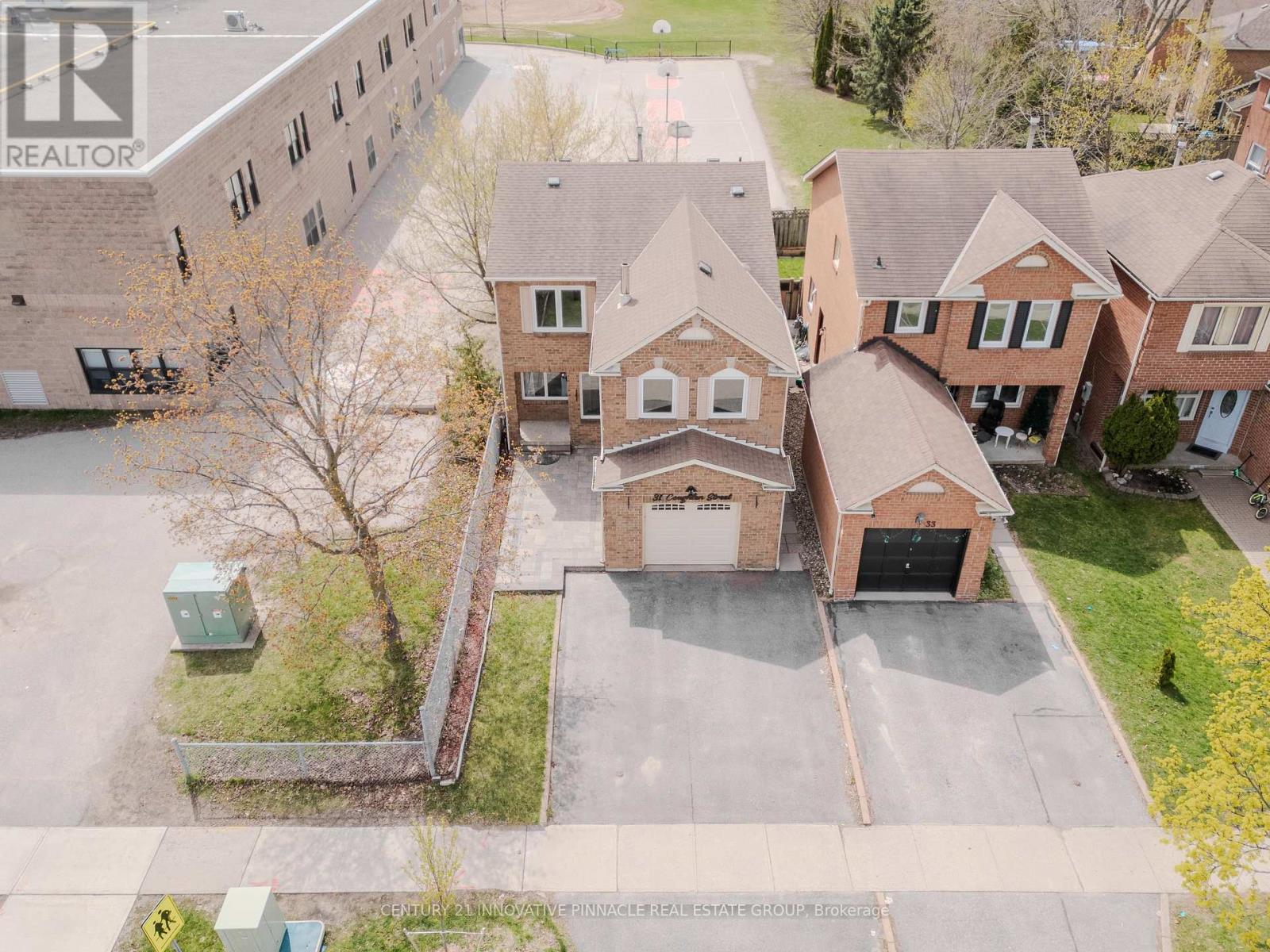 House – 31 COUGHLEN STREET, Ajax – photo 4