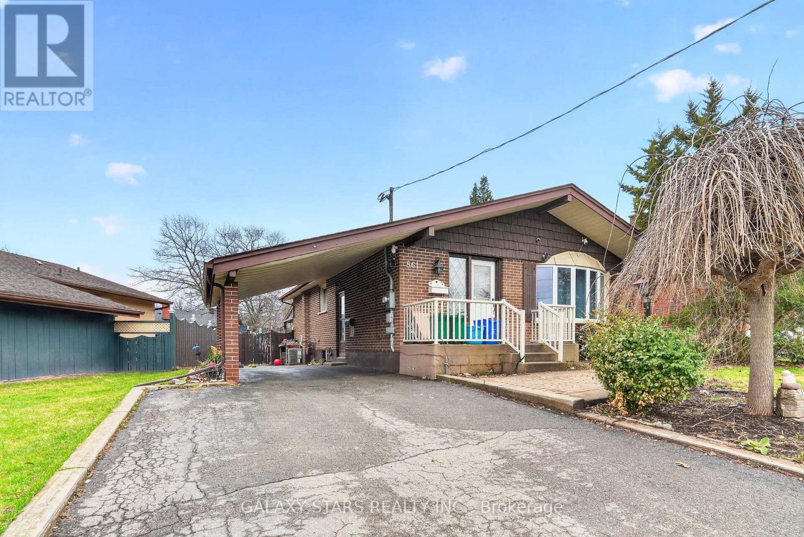 House – 861 FLORELL DRIVE, Oshawa – photo 1