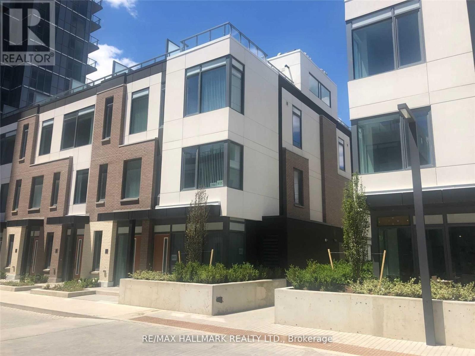 Row / Townhouse – TH15 - 1010 PORTAGE PARKWAY, Vaughan – photo 2