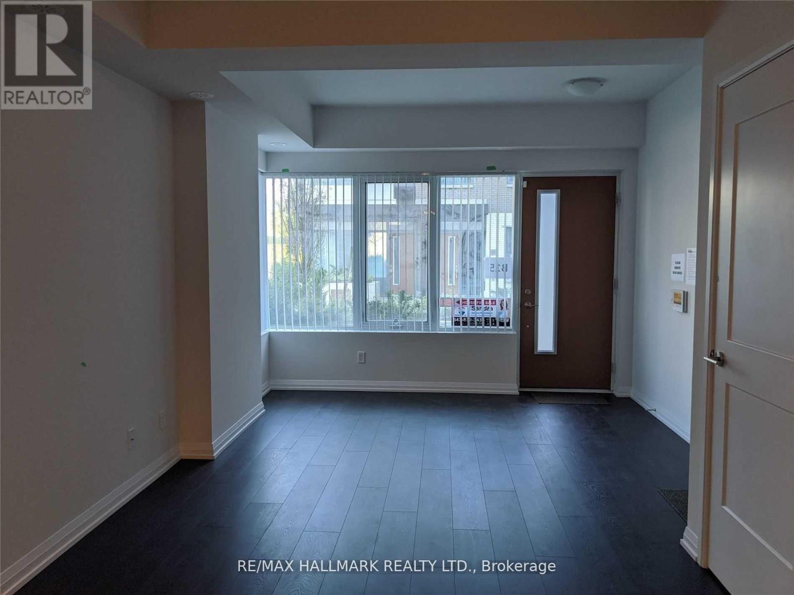 Row / Townhouse – TH15 - 1010 PORTAGE PARKWAY, Vaughan – photo 3