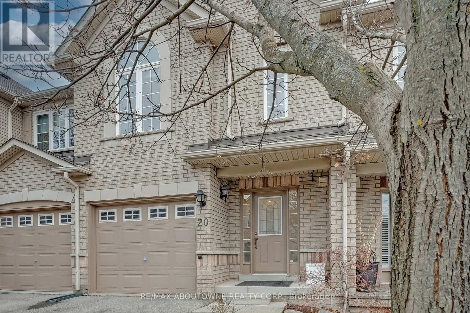 Row / Townhouse – 20 - 1290 HERITAGE WAY, Oakville – photo 4