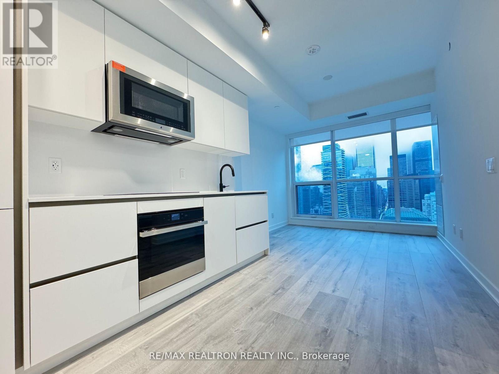 Apartment – 3008 - 327 KING STREET W, Toronto – photo 3
