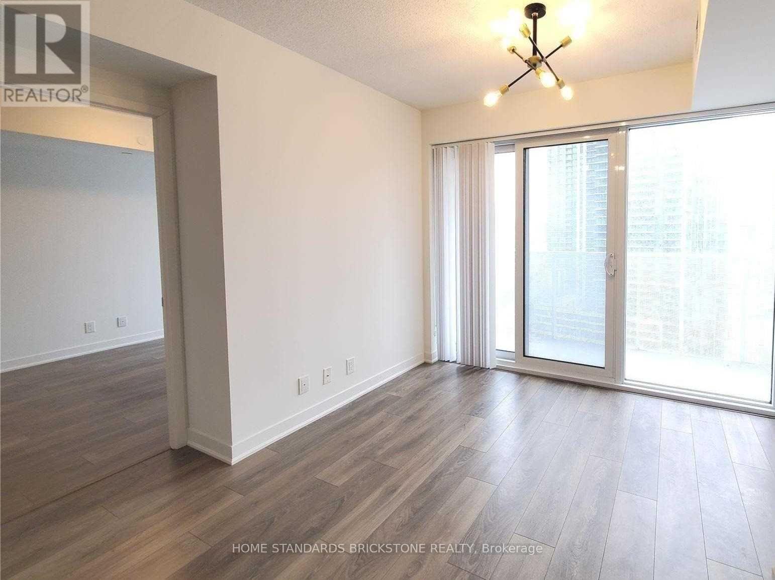 Apartment – 1505 - 88 HARBOUR STREET, Toronto – photo 2